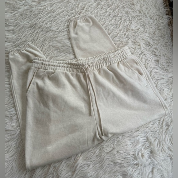 Women’s Fabletics‎ Cozy Fleece Go-To Sweatpant Size 2X NWT - Picture 2 of 7